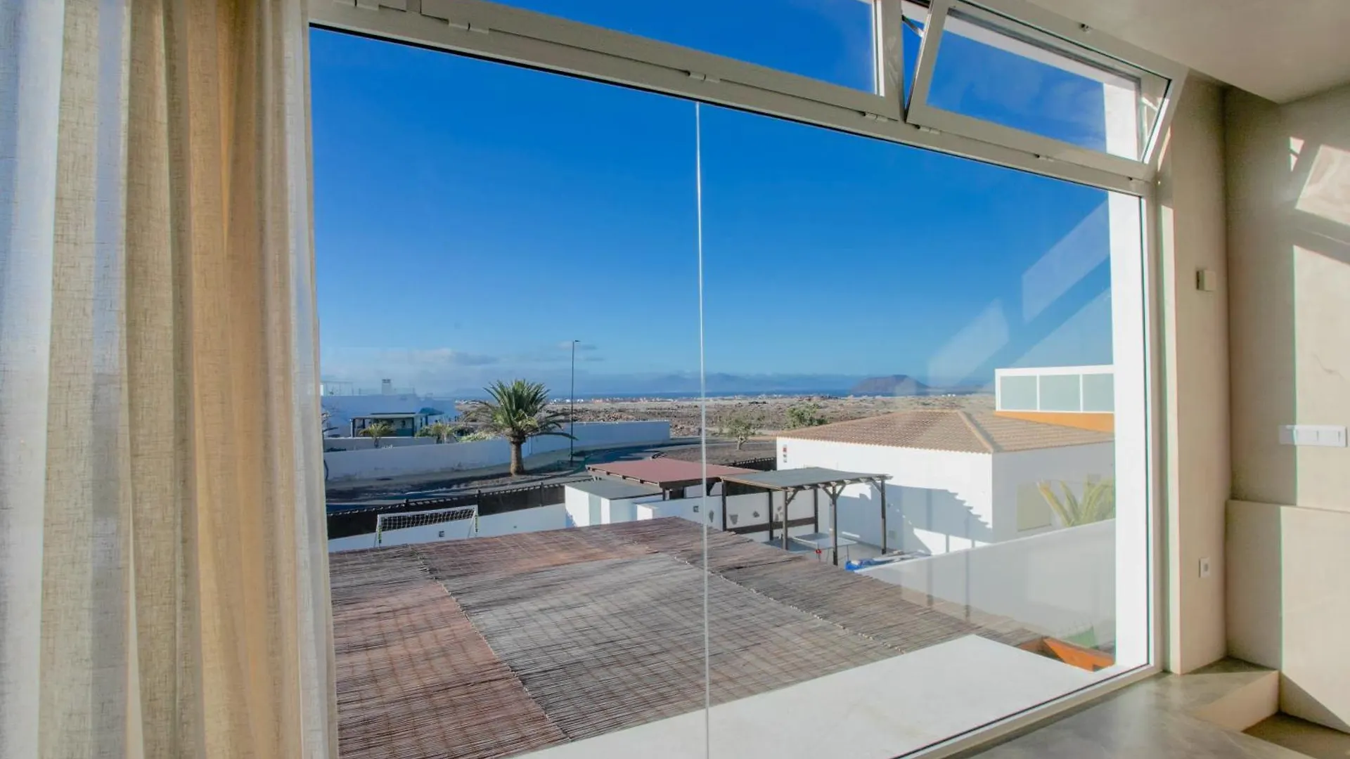 Casa Marea - Villa Con Jacuzzi Y Vistas Al Mar Corralejo 0*,